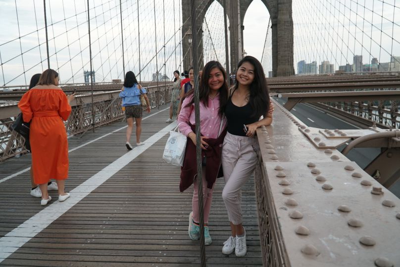 brooklyn bridge in new york